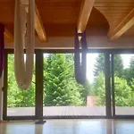 Secluded Mountain Retreat In The Woods, Poland Holiday home