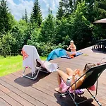 Дом отдыха Secluded Mountain Retreat In The Woods, Poland