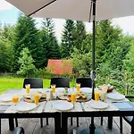 Secluded Mountain Retreat In The Woods, Poland Kamesznica