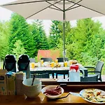 Secluded Mountain Retreat In The Woods, Poland Kamesznica