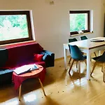 Дом отдыха Secluded Mountain Retreat In The Woods, Poland