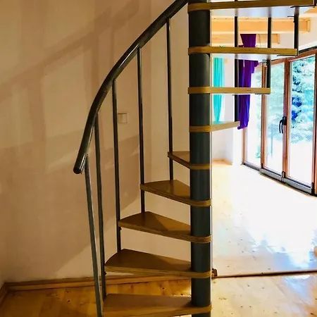 Flowmove Retreat Holiday home Kamesznica