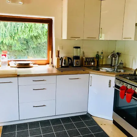 Flowmove Retreat Kamesznica